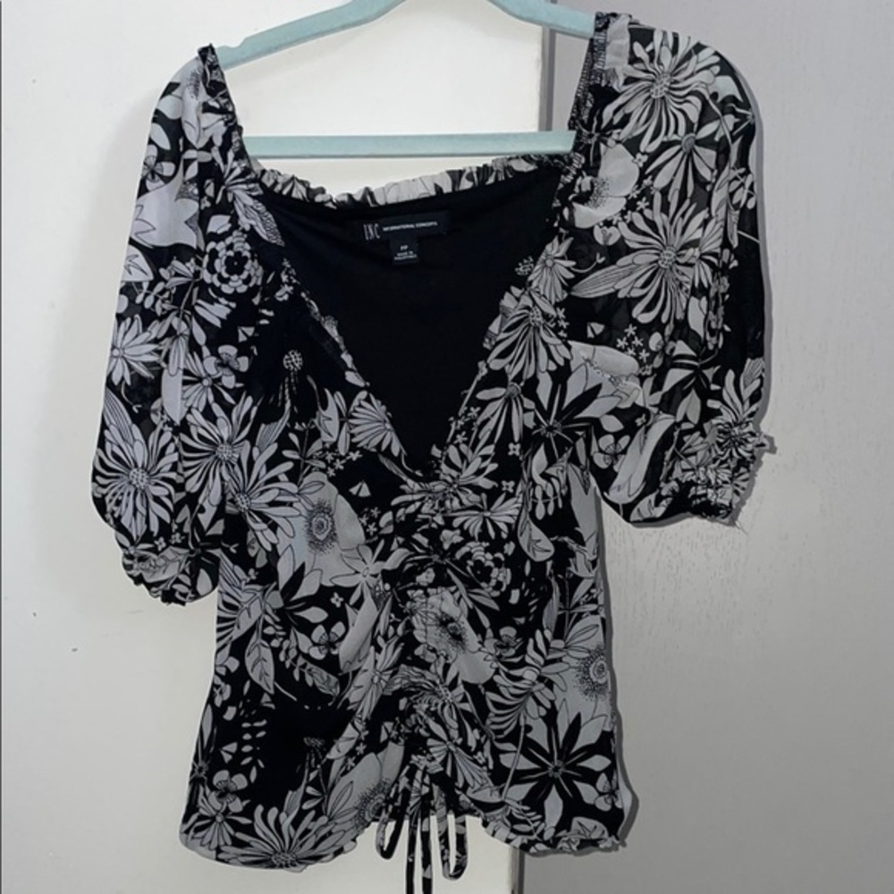 INC International Concepts Women's Black Floral Top